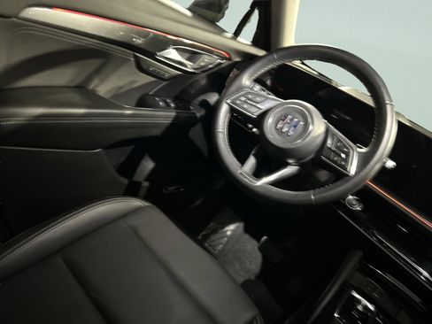 Used 2024 Buick Envision Preferred image 13