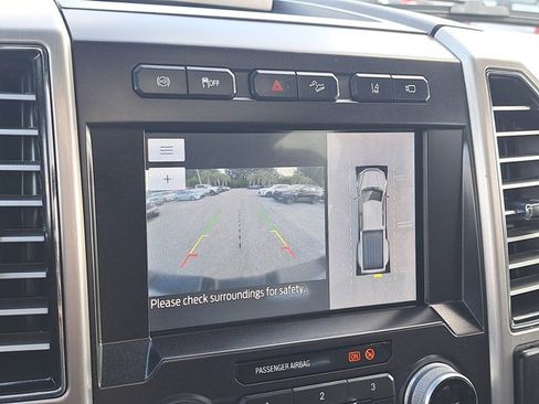 Certified 2021 Ford F450 Platinum w/ FX4 Off-Road Package image 29