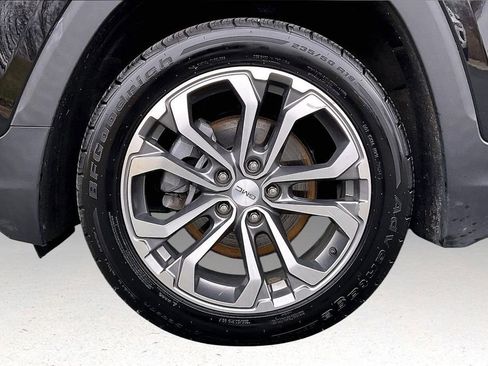 Used 2020 GMC Terrain SLT w/ Preferred Package AWD/4WD image 34