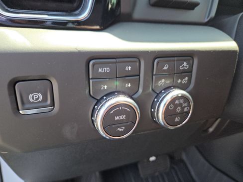 New 2026 GMC Sierra 2500 Denali Ultimate AWD/4WD image 6