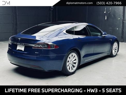 Used 2016 Tesla Model S 60D AWD/4WD image 7