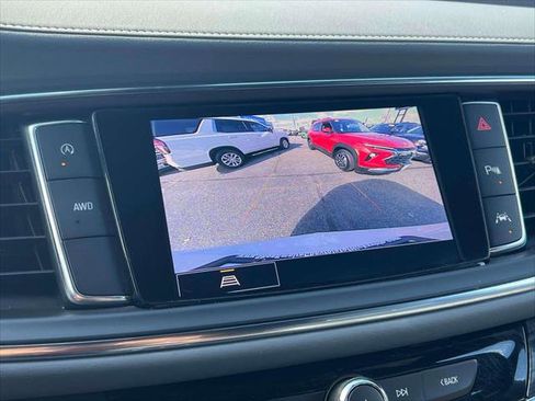 Used 2022 Buick Enclave Essence w/ Sport Touring Edition image 35