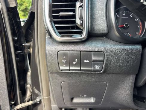 Used 2021 Kia Sportage EX AWD/4WD image 21