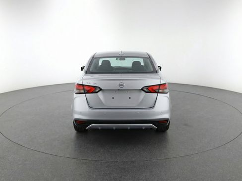 Used 2025 Nissan Versa SV FWD image 7