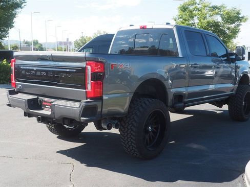 Used 2025 Ford F350 Platinum image 5