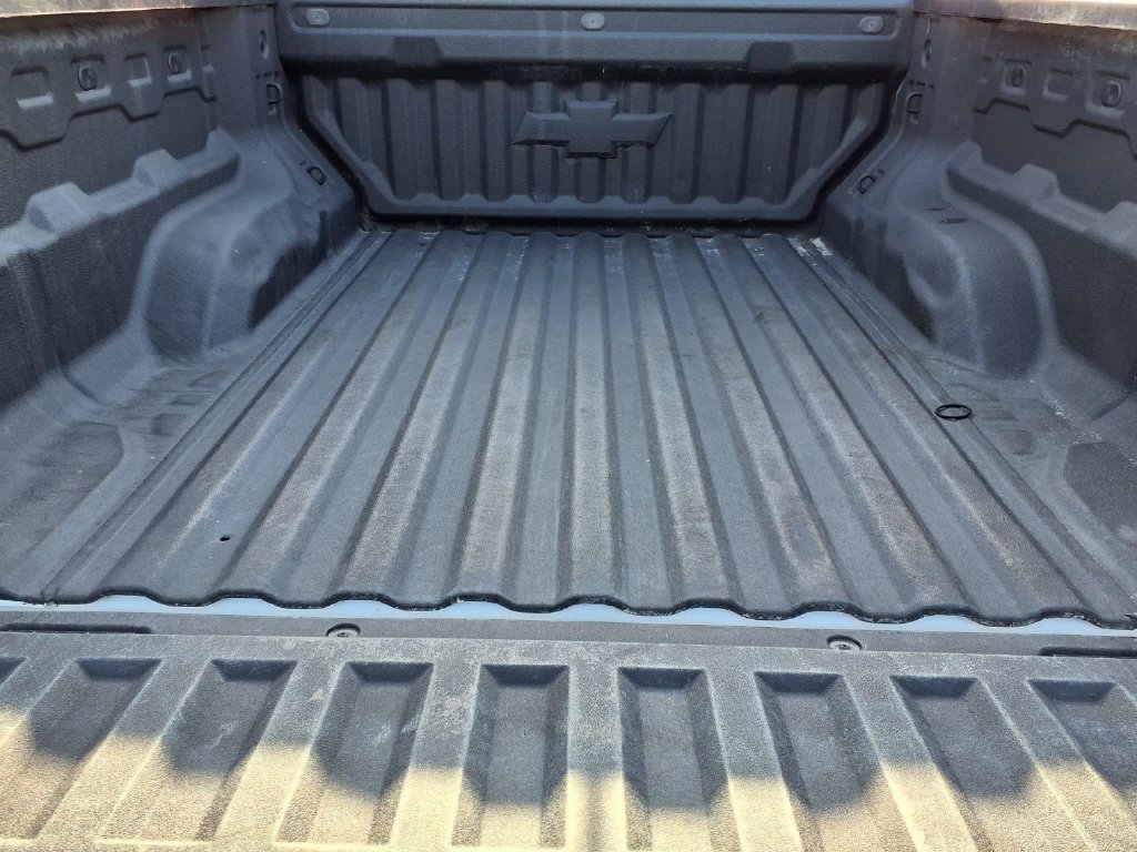 Used 2025 Chevrolet Colorado Z71 AWD/4WD image 10