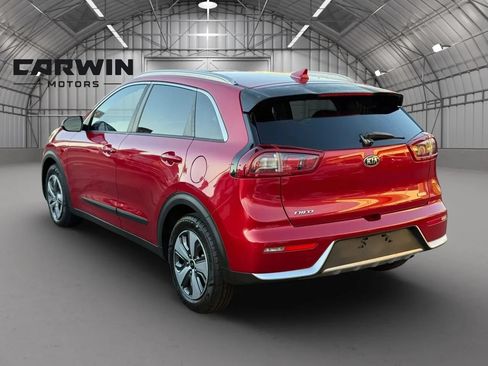 Used 2019 Kia Niro LX FWD image 6