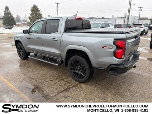 Used 2025 Chevrolet Colorado Z71 w/ Technology Package image 6