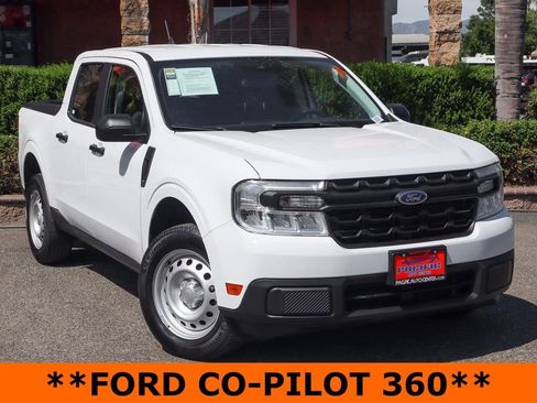 Used 2023 Ford Maverick XL image 2