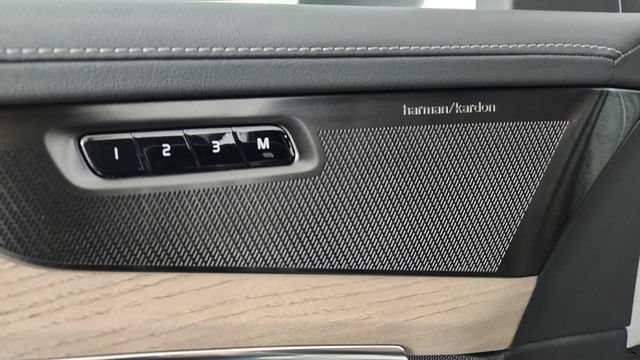 Certified 2026 Volvo XC90 B6 Ultra w/ Protection Package AWD/4WD image 11