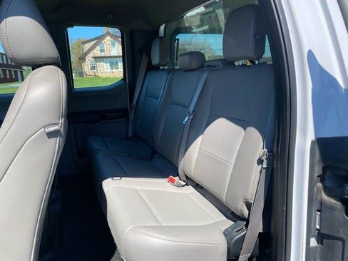 Used 2018 Ford F150 XL w/ Equipment Group 101A Mid AWD/4WD image 18