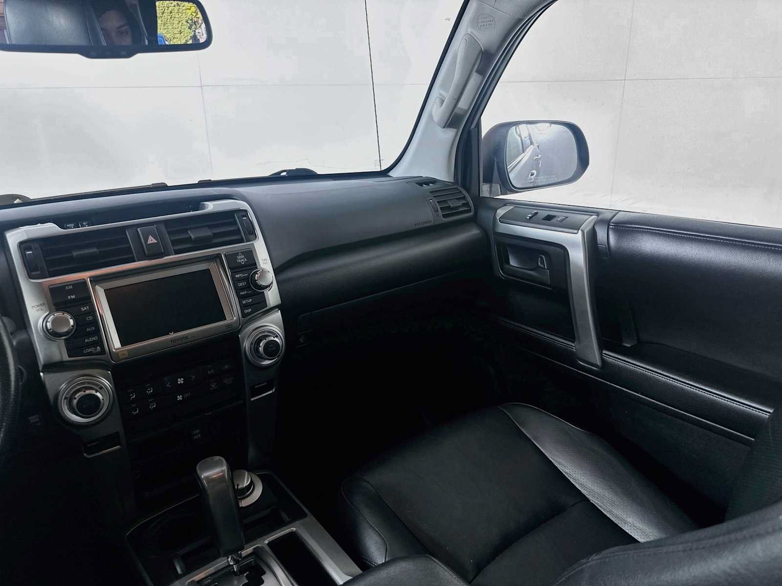 Used 2013 Toyota 4Runner Limited AWD/4WD image 23