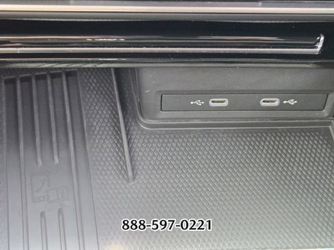 Certified 2025 Volkswagen Atlas SE AWD/4WD image 24