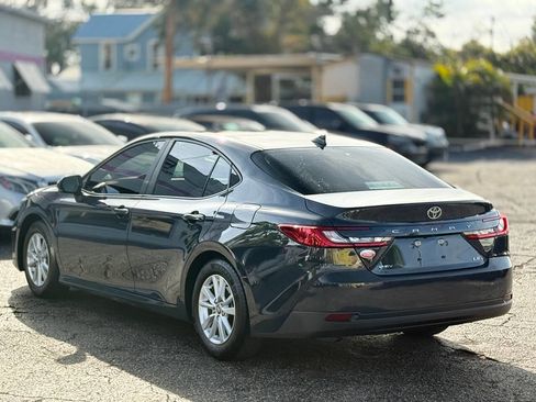 Used 2025 Toyota Camry LE image 7