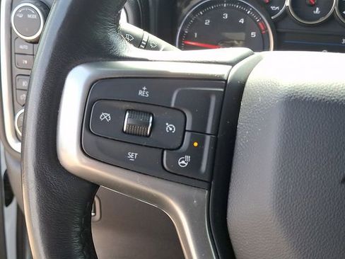 Used 2022 Chevrolet Silverado 2500 LT w/ Z71 Chrome Sport Edition image 16