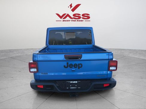 New 2026 Jeep Gladiator Sport AWD/4WD image 4