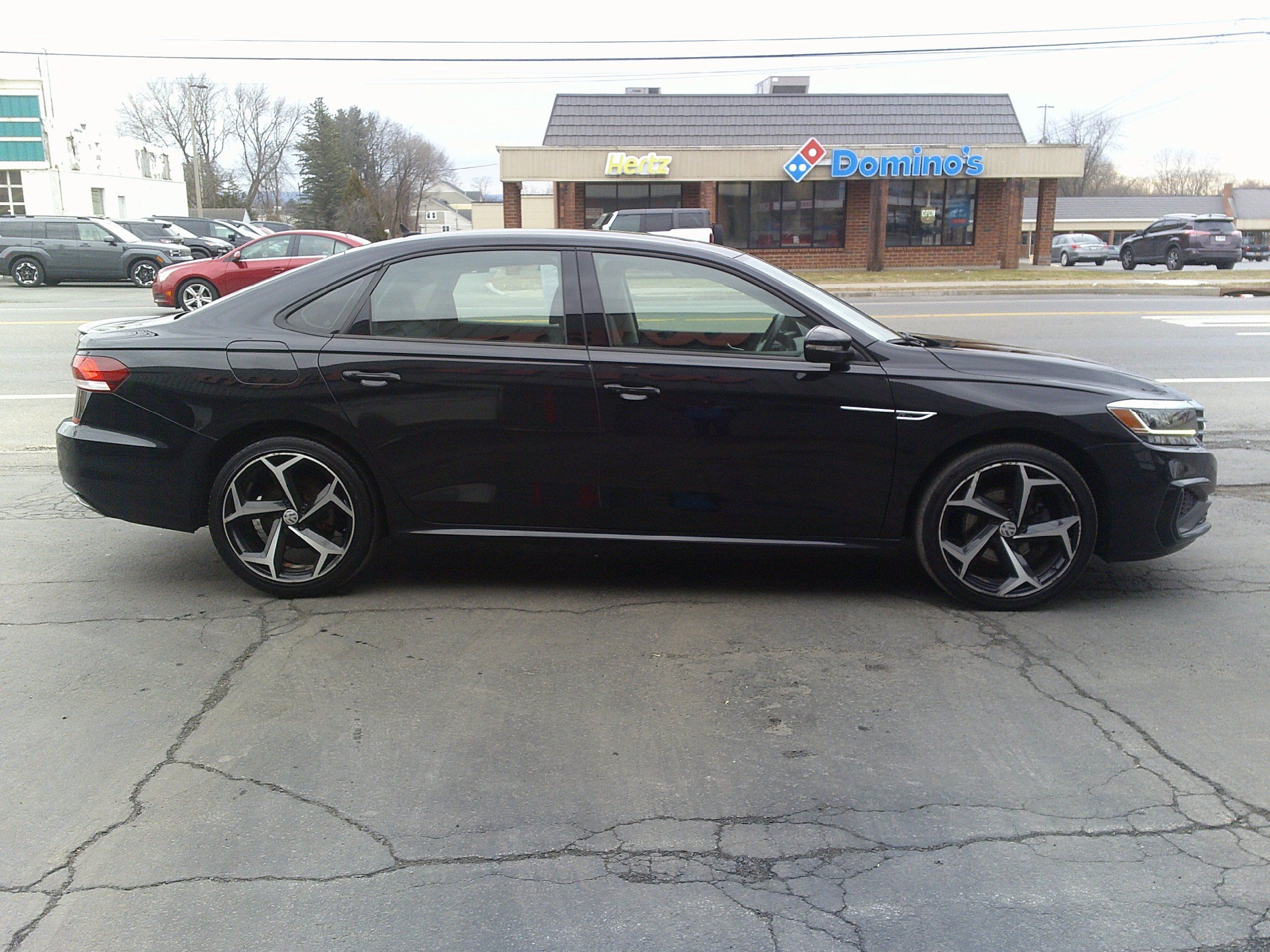 Used 2020 Volkswagen Passat 2.0T R-Line FWD image 6