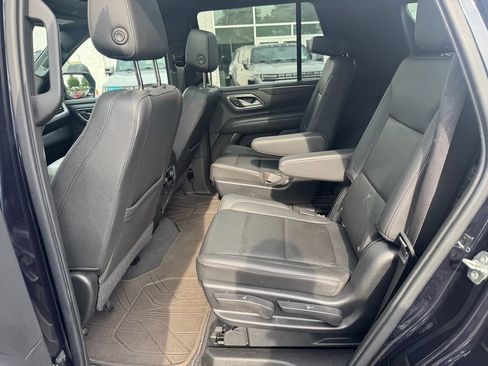 Used 2022 Chevrolet Tahoe LT w/ Luxury Package AWD/4WD image 36