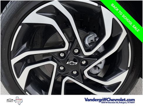 Used 2024 Chevrolet TrailBlazer RS w/ Convenience Package AWD/4WD image 9