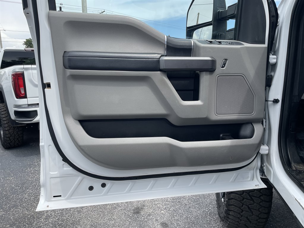 Used 2020 Ford F250 XLT w/ XLT Value Package AWD/4WD image 37