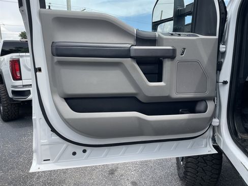 Used 2020 Ford F250 XLT w/ XLT Value Package AWD/4WD image 37