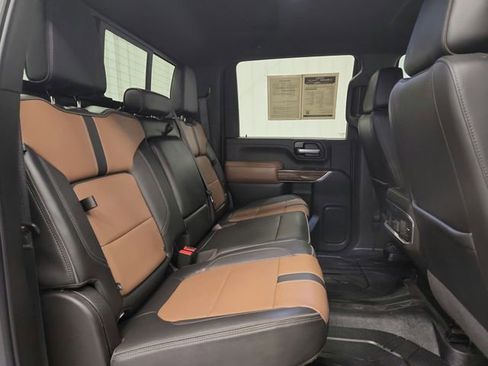 Used 2022 Chevrolet Silverado 2500 High Country w/ Technology Package image 52