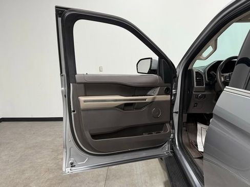 Used 2020 Ford Expedition XLT w/ Equipment Group 201A image 13