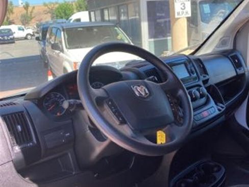 Used 2020 RAM ProMaster 2500 image 9