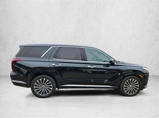 Used 2024 Hyundai Palisade Calligraphy AWD/4WD video 4