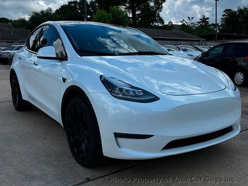 Used 2023 Tesla Model Y Long Range AWD/4WD image 4