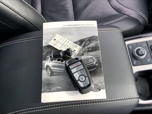 Used 2022 Ford Explorer ST w/ Equipment Group 401A image 14