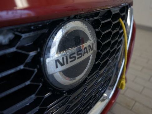 Used 2019 Nissan Altima 2.5 Platinum image 9