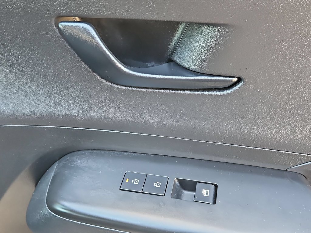 Used 2026 Hyundai Kona SEL Sport FWD image 31