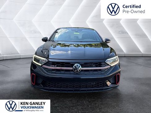 Used 2024 Volkswagen Jetta GLI Autobahn FWD image 2
