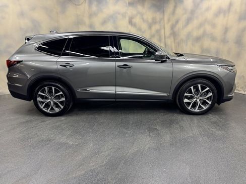 Used 2024 Acura MDX Technology SH-AWD image 9