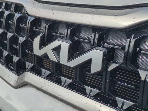 Certified 2023 Kia Telluride EX X-Line AWD/4WD image 10