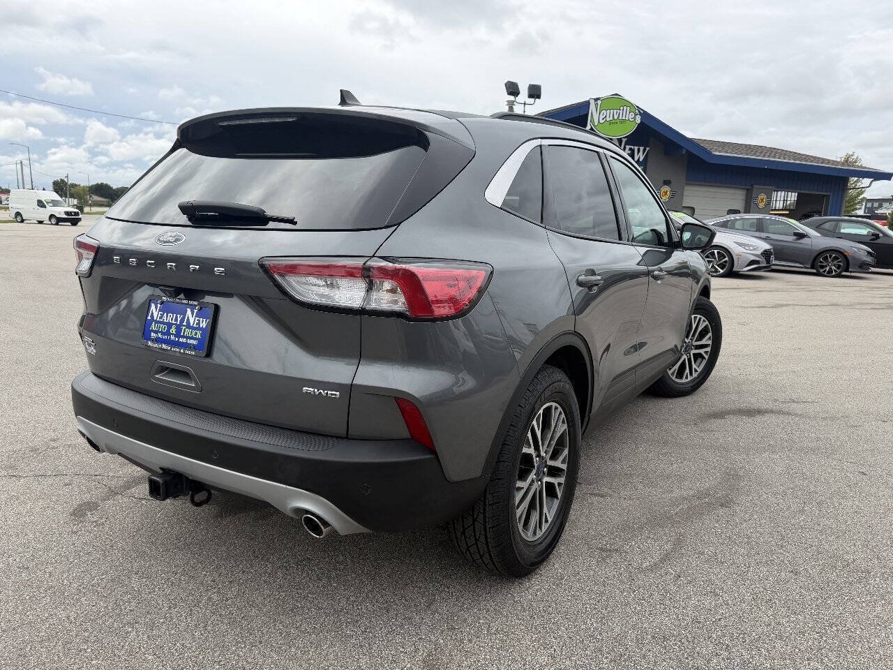 Used 2022 Ford Escape SEL w/ Equipment Group 302A AWD/4WD image 7