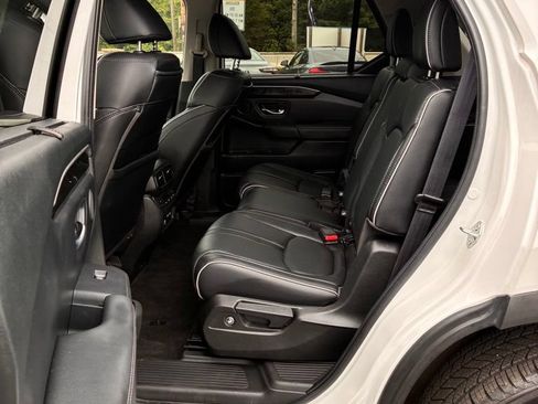 Used 2023 Honda Pilot Elite image 23