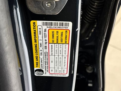 Used 2024 Lincoln Aviator Reserve w/ Equipment Group 201A image 31