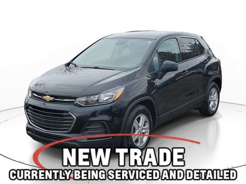 Used 2020 Chevrolet Trax LS w/ Tint and Cruise Package image 2