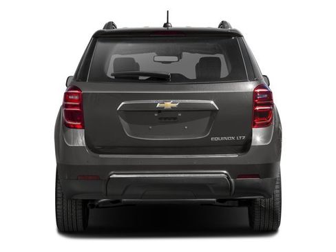 Used 2016 Chevrolet Equinox LTZ w/ Enhanced Convenience Package FWD image 8