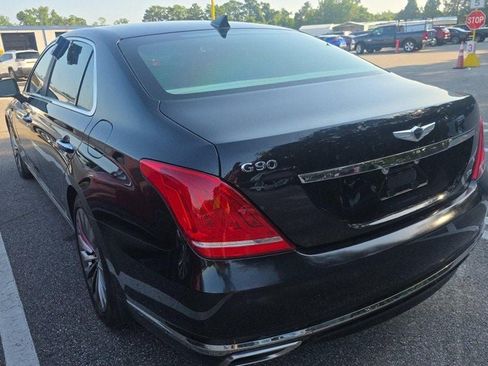 Used 2019 Genesis G90 5.0 Ultimate RWD image 6