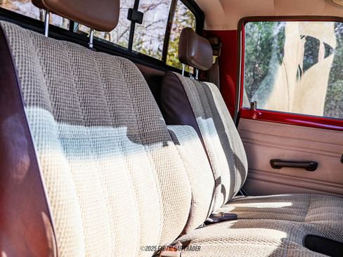 Used 1986 Toyota Pickup 4x4 Regular Cab Turbo image 37