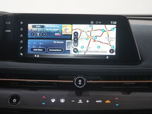 Used 2023 Nissan Ariya image 17