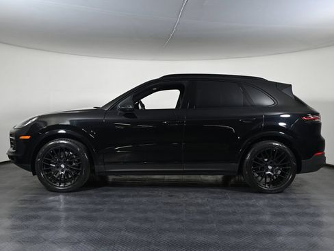 Used 2023 Porsche Cayenne Platinum Edition AWD/4WD image 4