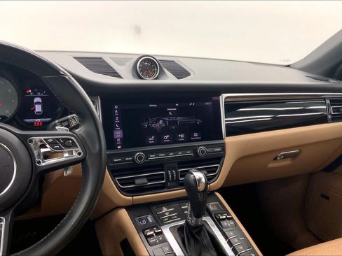 Used 2021 Porsche Macan S AWD/4WD image 25