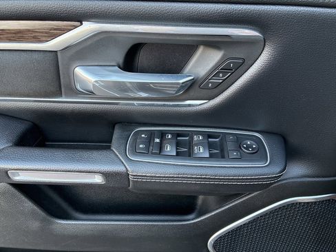 Used 2020 RAM 1500 Laramie image 23