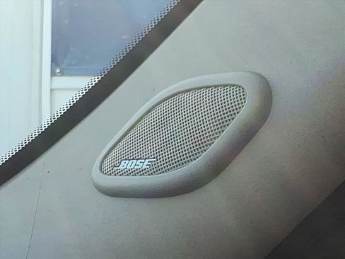 Used 2013 GMC Yukon XL SLT image 10