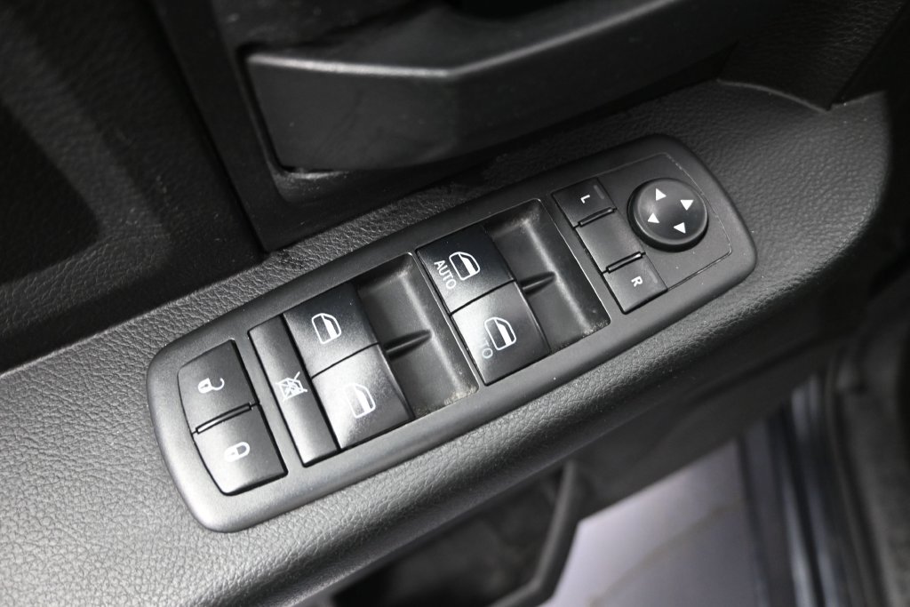 Used 2019 RAM 1500 Tradesman w/ Chrome Plus Package AWD/4WD image 10