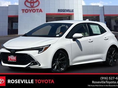 Certified 2023 Toyota Corolla XSE FWD image 1